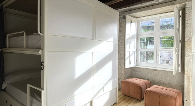 Кровать в общем номере The Central House Porto Ribeira