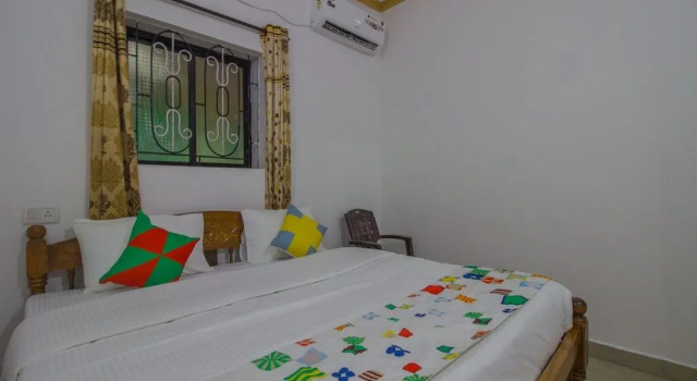 OYO 14904 Home Seaside 1BHK Calangute Beach, Забронировать Отель Калангут Северный Гоа, рядом с Пляж Калангут
