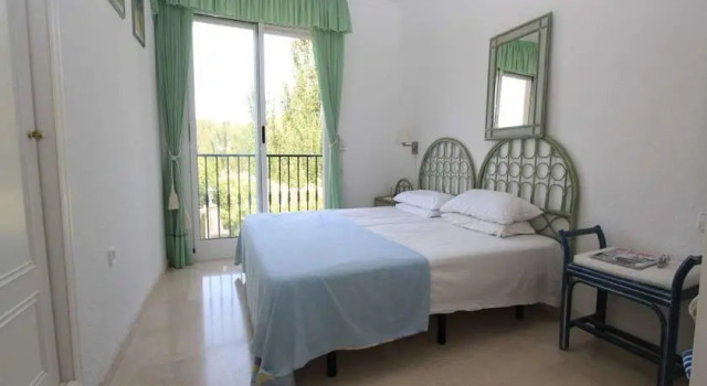 Villa Suiza, Забронировать Вилла Альтеа Коста-Бланка, рядом с Русская православная церковь Св. Архангела Михаила в Альтее