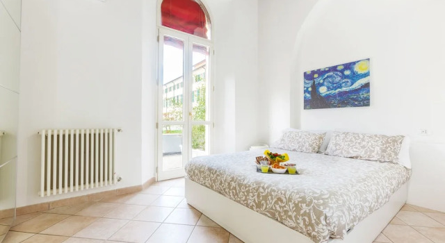 Апартаменты University Apartment con parcheggio e giardino