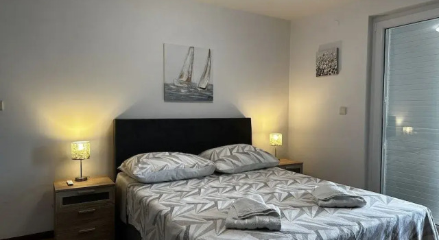 Apartments Bety, Varaa Huoneisto Dugi Rat Split Region