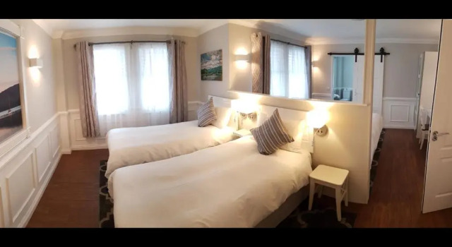 Полулюкс MacLean Guest House