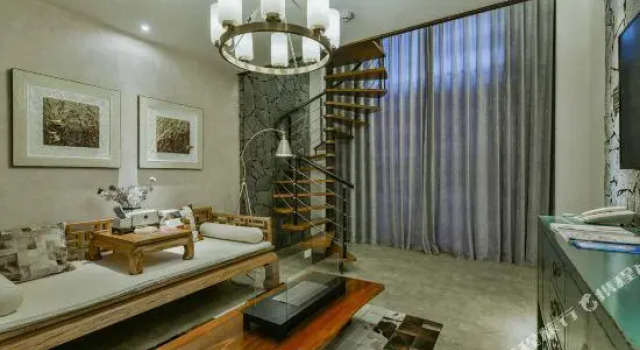 Cliff Hotel, Book Hotel Hotels in Tongren with a Pool, Swimming Pool