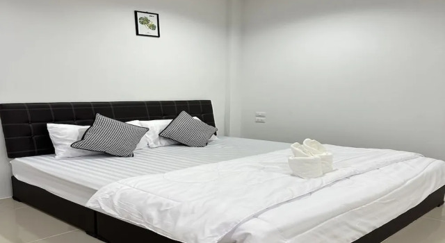 OYO 75505 LD Guesthouse, Забронировать Отель Таланг остров Пхукет