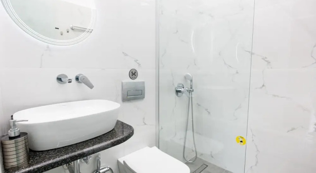 Студия с балконом и с видом на море Theodora Apartments