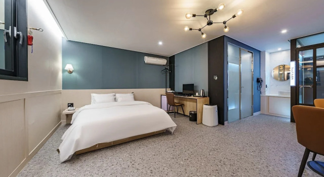 Номер Deluxe Cheonan Hound Hotel