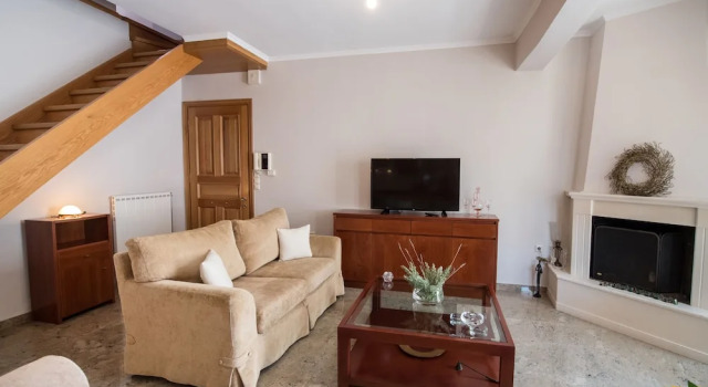 La Strada City House, Забронировать Отель Лефкада 