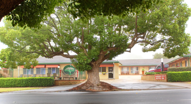 Garden City Motor Inn, Rezerwuj Hotel Hotele w Toowoomba z parkingiem, Parking