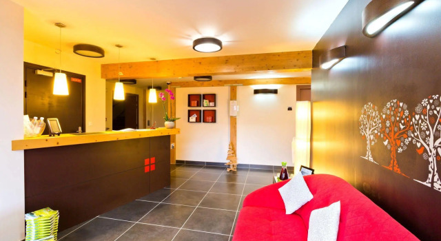 La Croix de Savoie & Spa, Забронировать Курортный отель Араш-ла-Фрас Гранд Массив, рядом с Горнолыжный подъемник Плен Соле