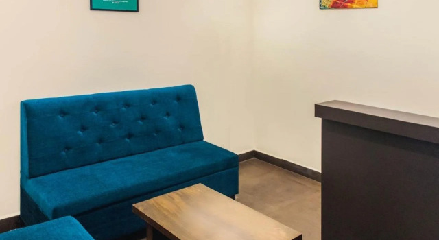 Treebo PL Grand, Vishakapatnam, Rezerwuj Hotel Hotele w Andhra Pradesh z parkingiem, Parking