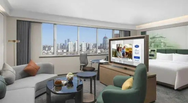 Двухместный люкс Qingdao May Fourth Square Olympic Sailing Center Hampton by Hilton Hotel