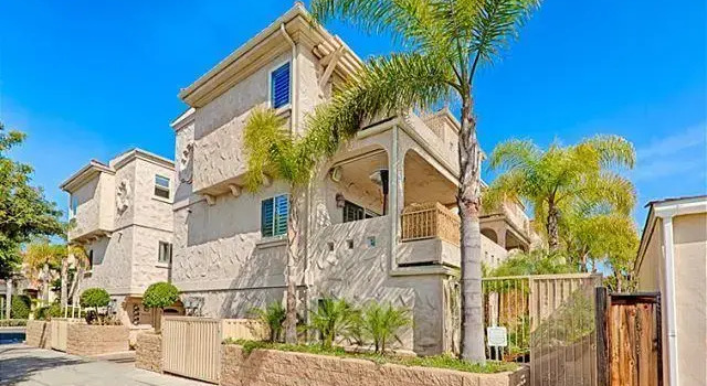 Pacific Beach Retreat