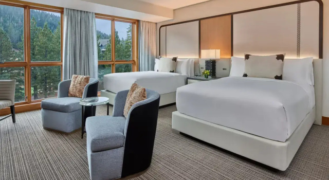 Четырёхместный номер Standard с видом на горы The Ritz-Carlton, Lake Tahoe