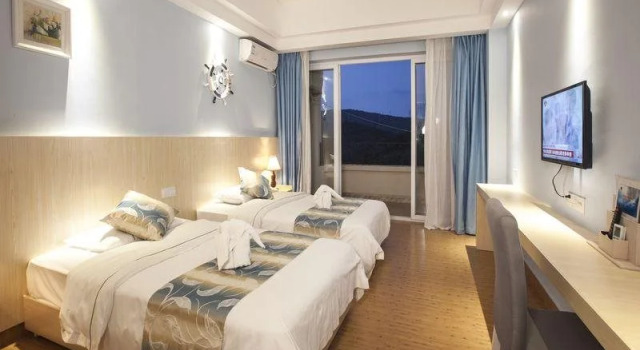 Dadonghai Water Industry Sea View Hotel, Book Hotel Sanya Hainan