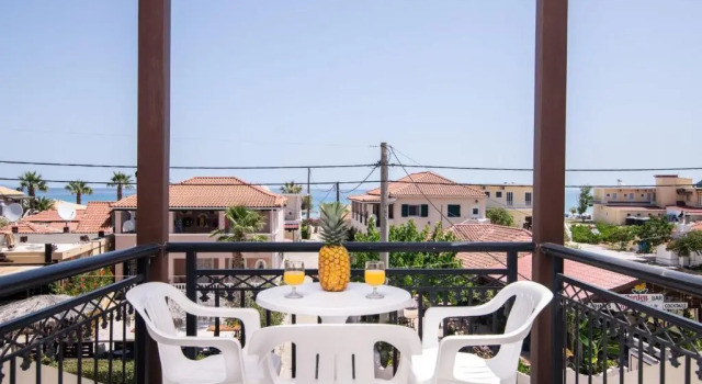 Студия SunBliss Studios & Apartments