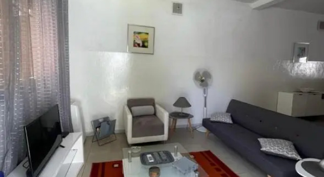 Charmant studio