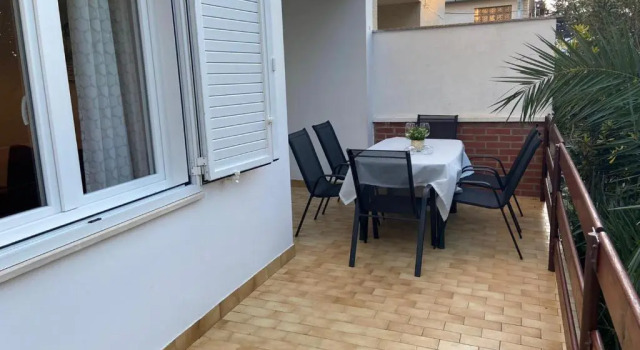 Апартаменты с 2 комнатами с видом на сад Holiday Home Darko