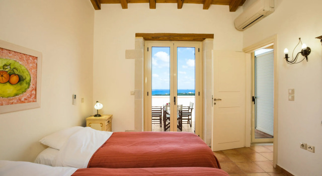 Maroulas Villa Estate