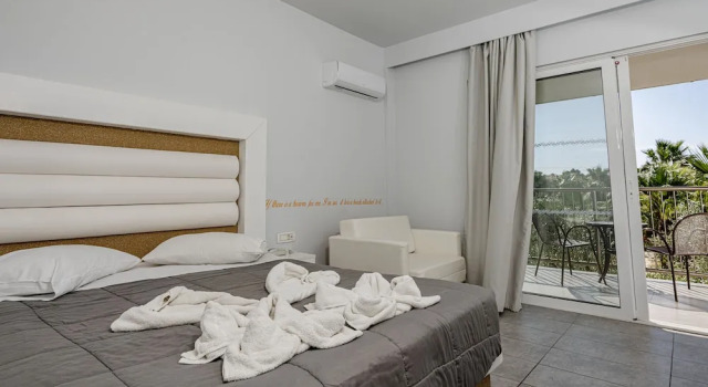 Студия Comfort Caretta Island