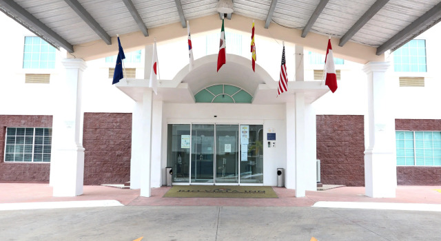 Rio Vista Inn Business High Class Tampico, Rezerwuj Hotel Hotele w Tampico z basenem, Basen