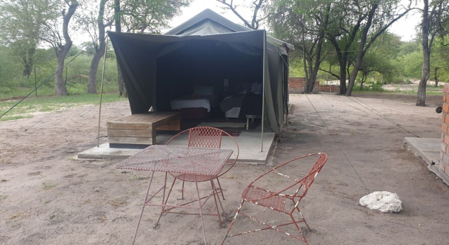 Tienda con balcón Paradise Camp