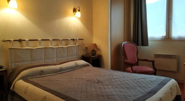 Двухместный номер Standard Logis Hotel Calisola Besançon - Soirée Etape - EuroVelo 6