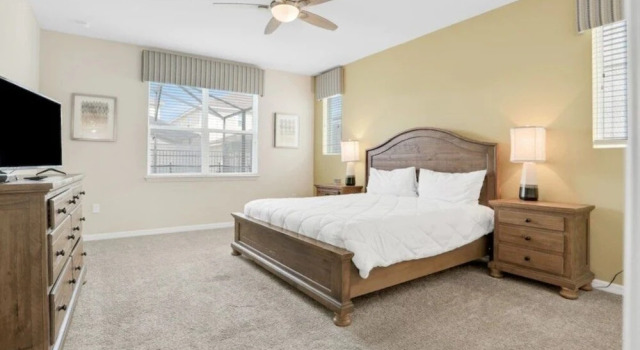 Beautiful Pool Villa With Spa And Game Room 7 Bedroom Home by RedAwning, Rezerwuj Ośrodek wypoczynkowy Kissimmee Kissimmee