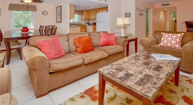 Waves 10 - Two Bedroom Condo