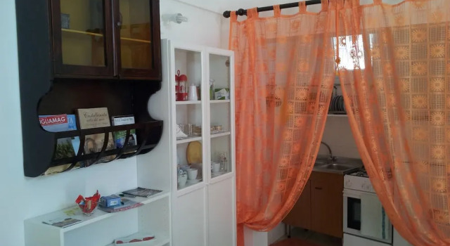 B&B Caporlando, Book Bed and Breakfast Hoteller i Murgia med parkering, Parkering