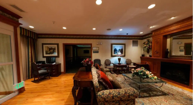 Country Inn & Suites by Radisson, Michigan City, IN