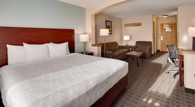Двухместный люкс Best Western Plus Gateway Inn & Suites - Aurora