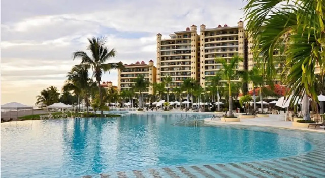 Unlimited Luxury ANGEL'S Condo, Book Hotel Hotels in Jalisco with a Pool, Swimming Pool