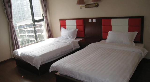 Chun Tian Hui Gu Holiday Hotel