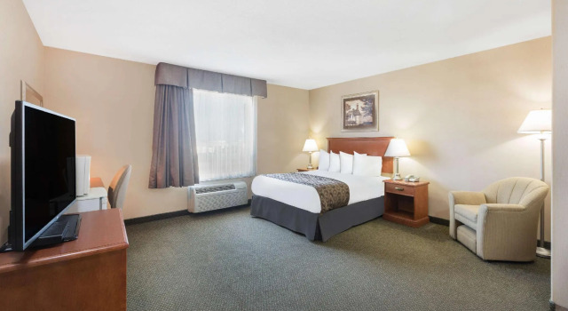 Двухместный номер Standard Ramada by Wyndham Clairmont/Grande Prairie