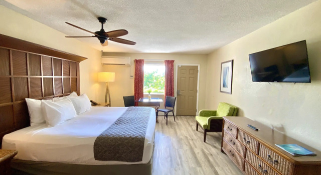 Bolongo Bay Beach Resort