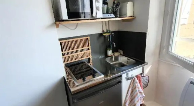 Studio mezzanine au cœur de Marseille LODI /BAILLE
