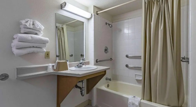 Двухместный номер Standard Motel 6-Fresno, CA - Yosemite Hwy