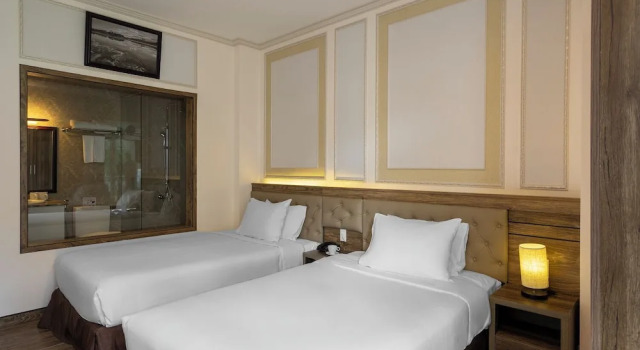 Одноместный номер Deluxe с видом на внутренний двор New Life Dalat Hotel