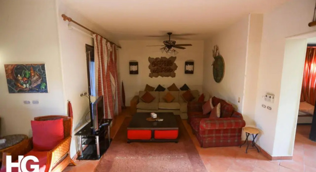Villa cancun with private pool 2, Rezerwuj Willa Hotele w Ataqah z basenem, Basen