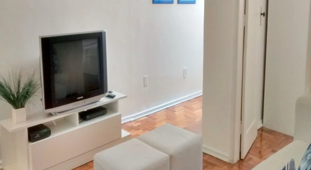 1 Bedroom Condo by Copacabana Beach