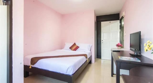 Full stop. Hostel, Забронировать Хостел Хостелы Патонг-Бич, рядом с Больница Патонга, Хостел