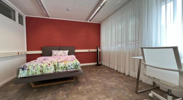 Коттедж с 6 комнатами Commune88 EAST
