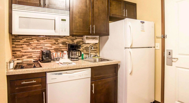 Двухместный люкс MainStay Suites Rapid City