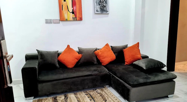 Апартаменты Comfy & Cozy Hideout  Close to Highway