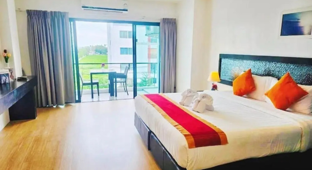 Номер Deluxe The Regizt Jomtien Pattaya