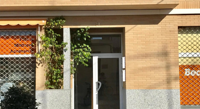 Apartamentos En Deltebre, Забронировать Апартаменты/квартира Отели Дельтебре с парковкой, Парковка
