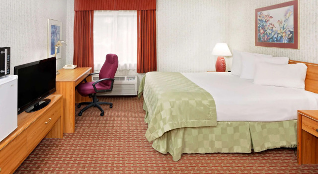 Baymont by Wyndham St. Joseph/Stevensville, Prenota Hotel Hotel economici a Michigan