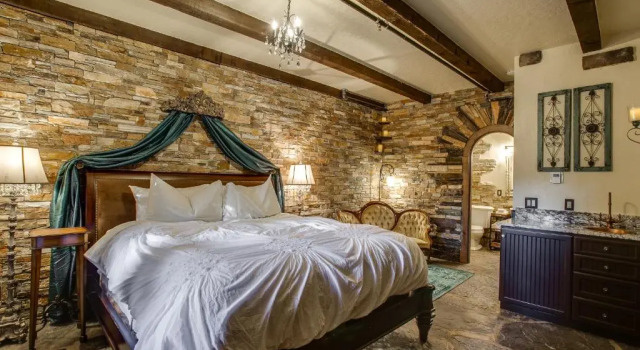Люкс Storybook Riverside Inn