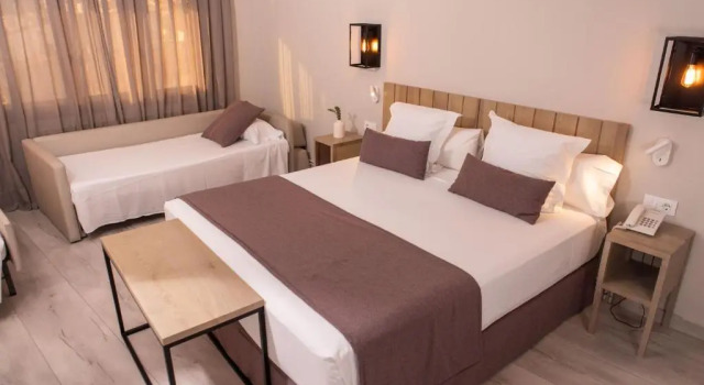 Трёхместный номер Superior RVHotels Broquetas Spa Termal