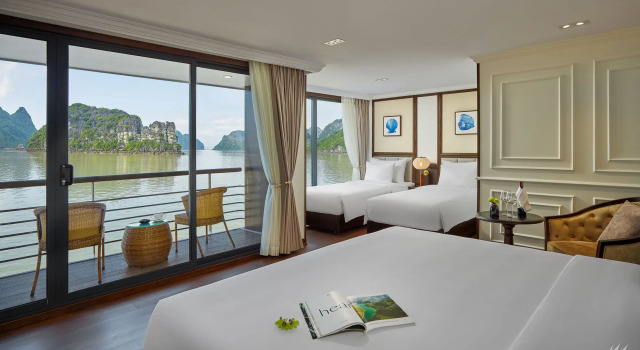 Семейный люкс Halong CAPELLACRUISE - Member of Lyra cruise collection